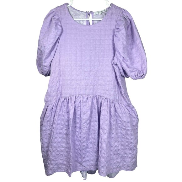 English Factory Lilac Textured Puff Sleeve Mini Dress L Tiered Back Tie Babydoll - Picture 1 of 11
